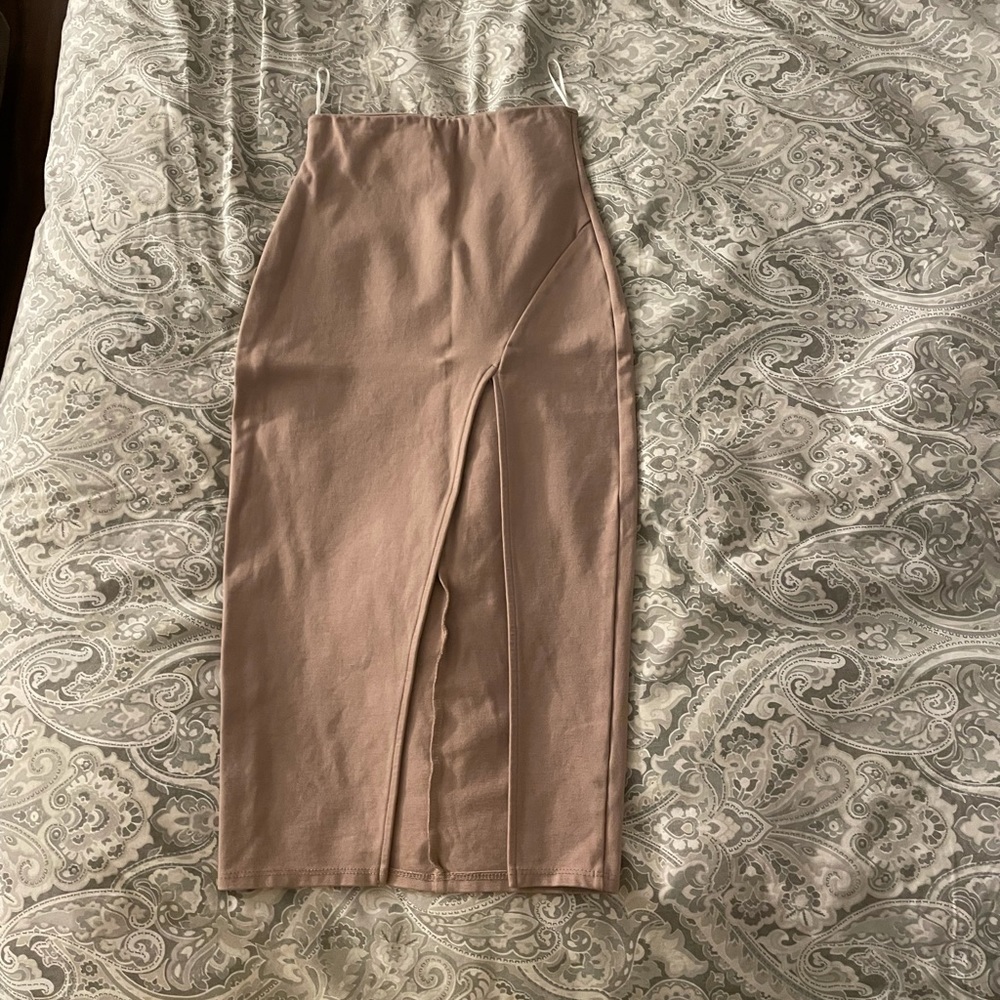 Tan Ooberswank skirt